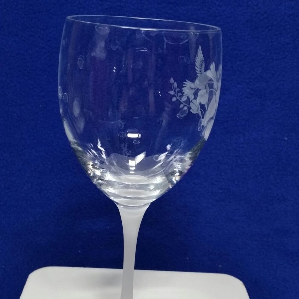 Avon Hummingbird Crystal Water Goblet With Dark Frosted Stem Wedding Barware - Picture 6 of 10